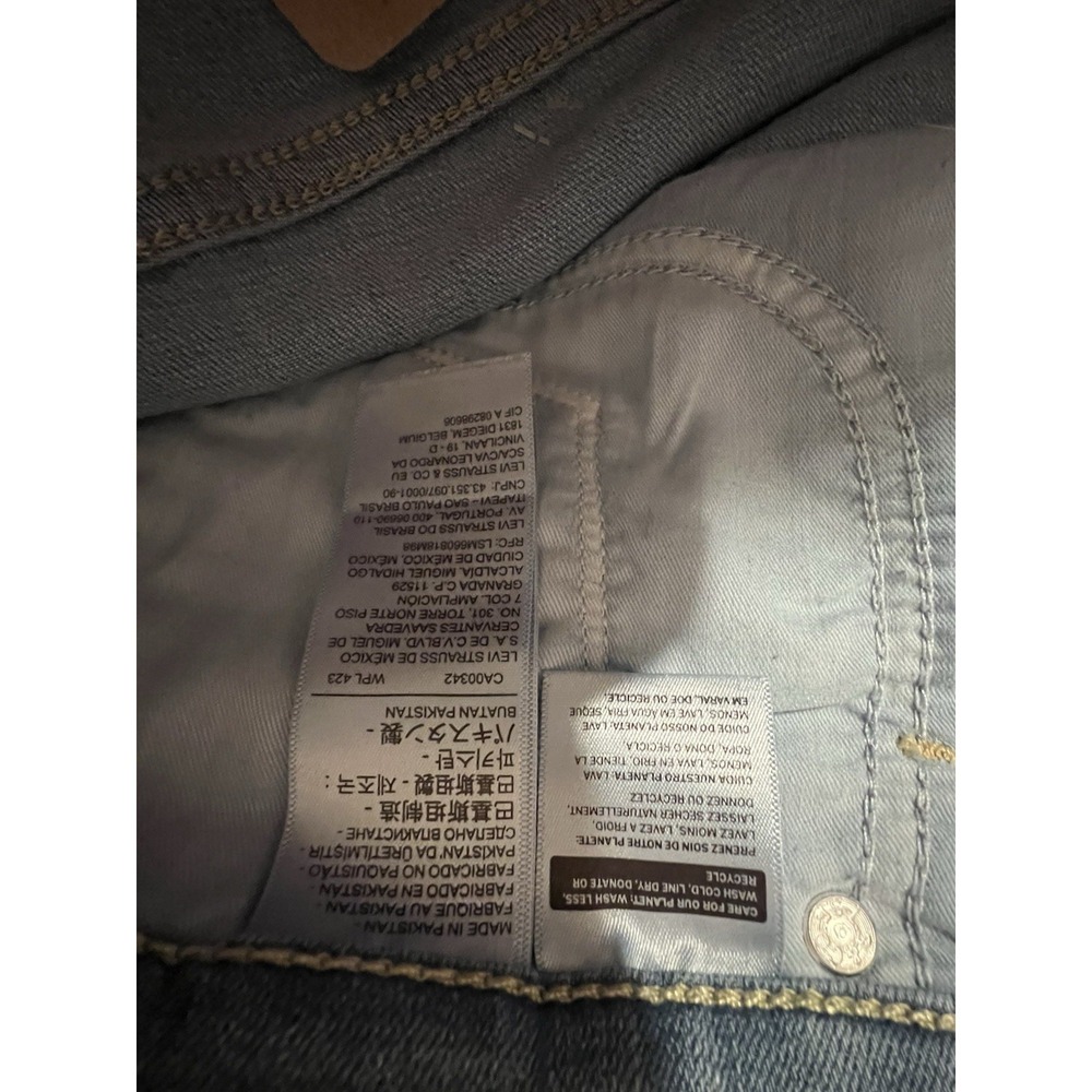 NWT Levi's Women's 311 Shaping Skinny Mid-Rise Jeans Actual Size 38x29.5 - Picture 3 of 6